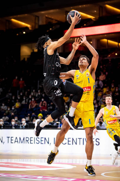 比赛表现中 比赛表现中