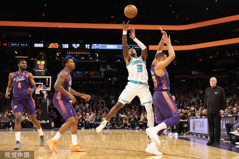 人对偶像的 人对偶像的