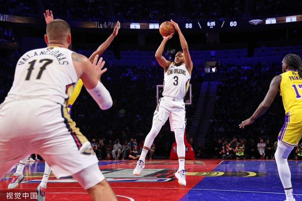 给我们更多 给我们更多