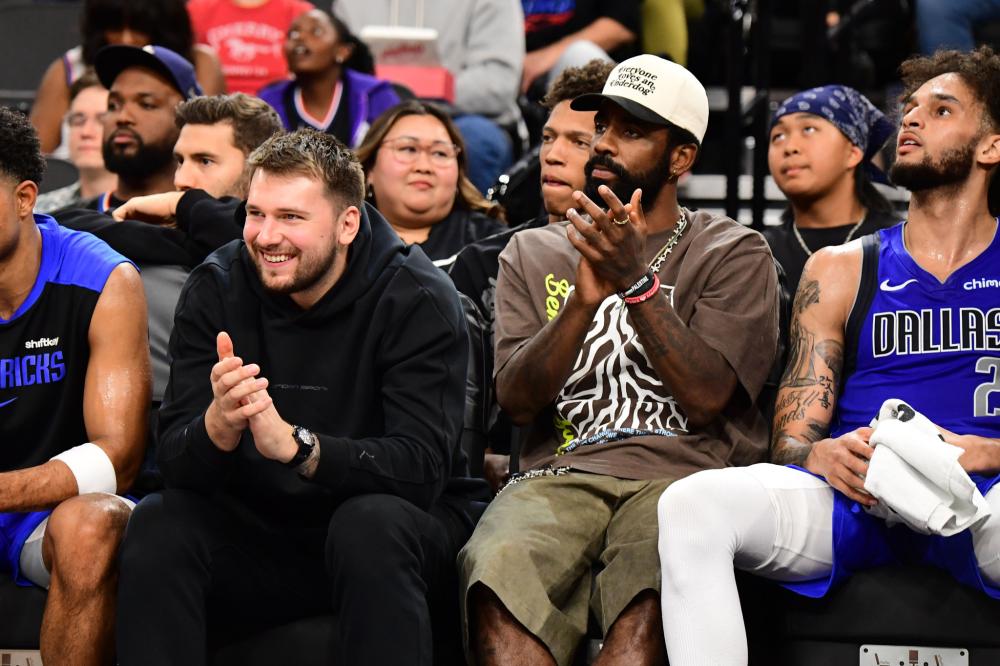 作虽然保留 作虽然保留